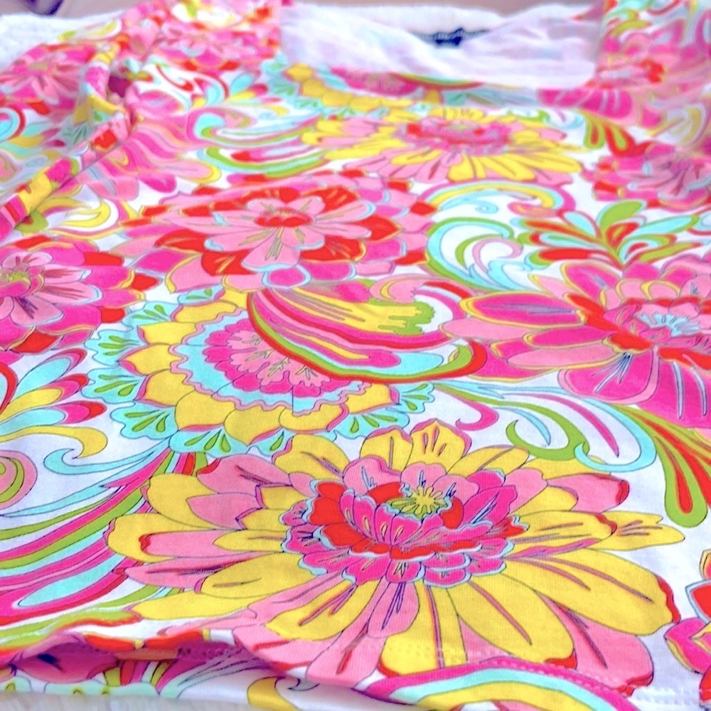 Boston Proper Pink Groovy Floral top blouse Small S New without tags
